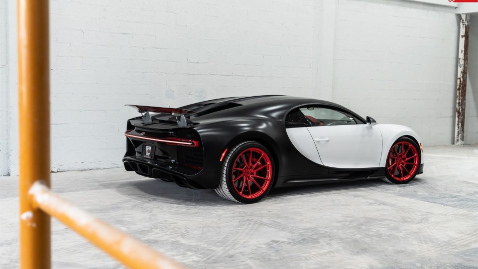 Bugatti Chiron | ANRKY AN13 | Frozen Polished Red