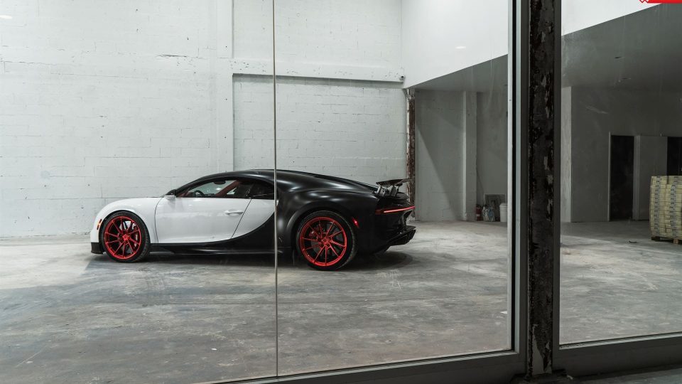 Bugatti Chiron | ANRKY AN13 | Frozen Polished Red