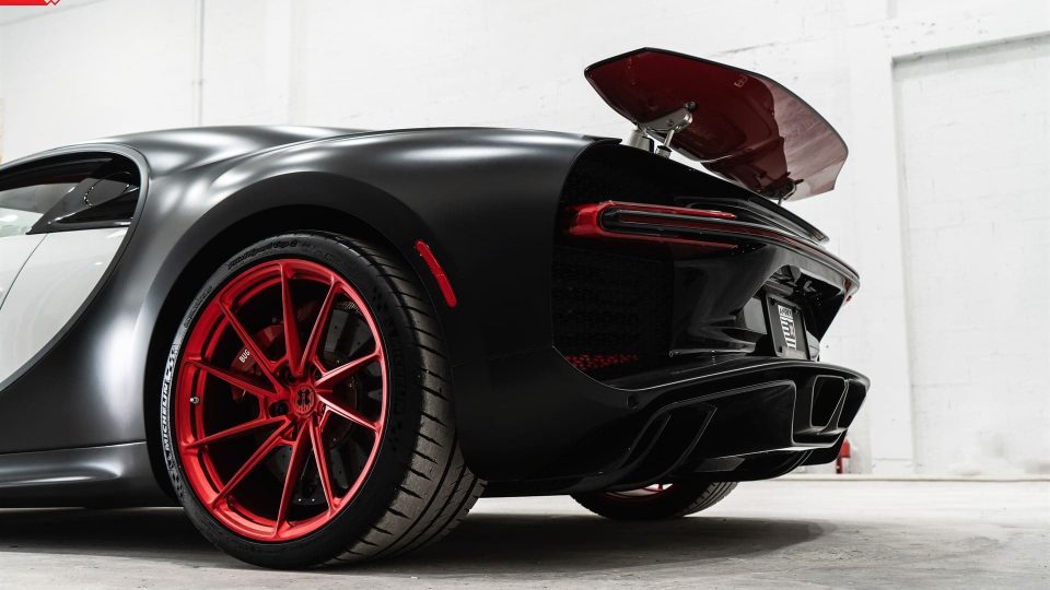 Bugatti Chiron | ANRKY AN13 | Frozen Polished Red