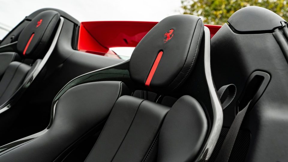 Ferrari 296 GTS | Rosso Corsa | on HRE 520 FMR Classic | Gloss Charcoal
