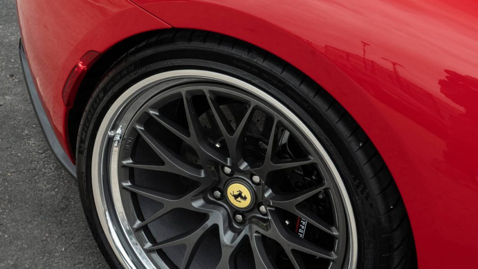 Ferrari 296 GTS | Rosso Corsa | on HRE 520 FMR Classic | Gloss Charcoal