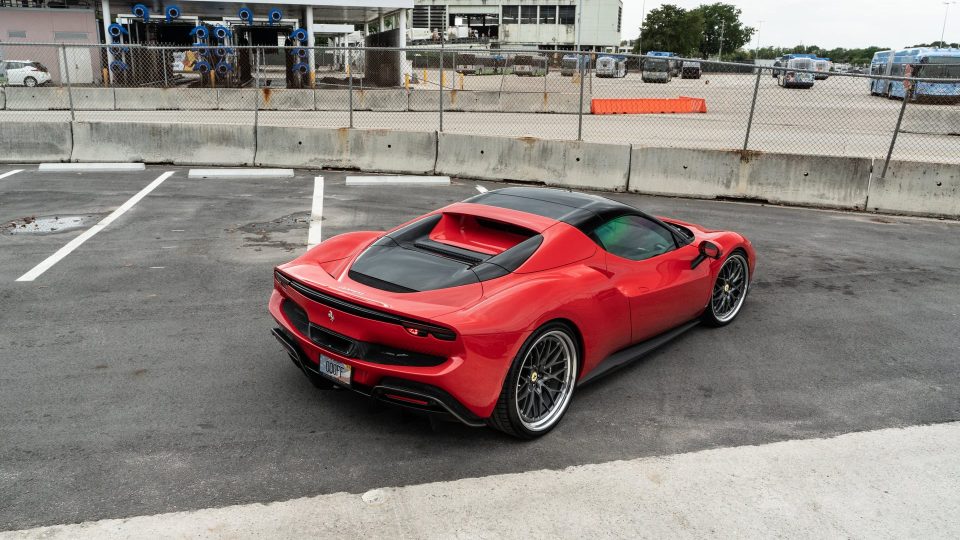 Ferrari 296 GTS | Rosso Corsa | on HRE 520 FMR Classic | Gloss Charcoal