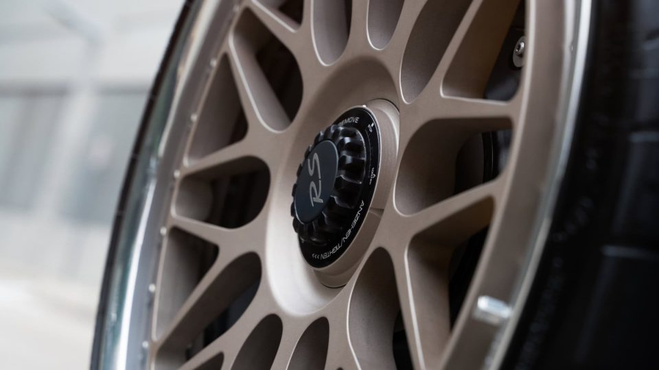 Porsche 991.2 GT2 RS | Nardo Gray | on HRE Classic 300 FMR | Satin White Gold