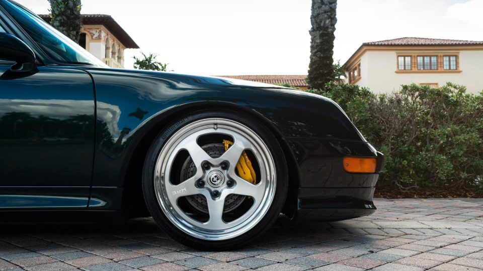 Porsche 993 Turbo S | British Racing Green | on HRE 527 S | Brushed Clear