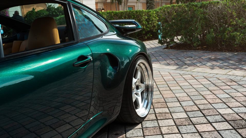 Porsche 993 Turbo S | British Racing Green | on HRE 527 S | Brushed Clear