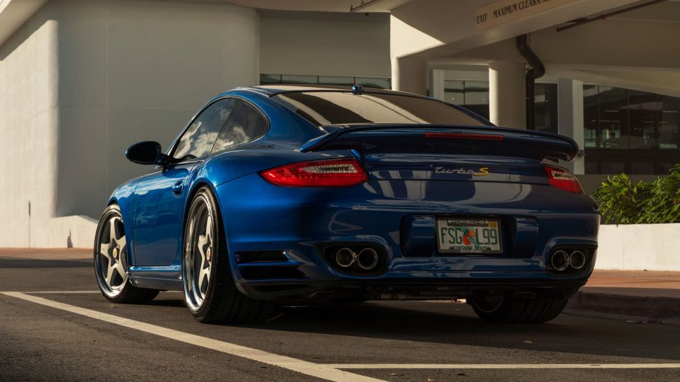 Porsche 997 Turbo | Aqua Blue Metallic | HRE 527 FMR | Satin Silver