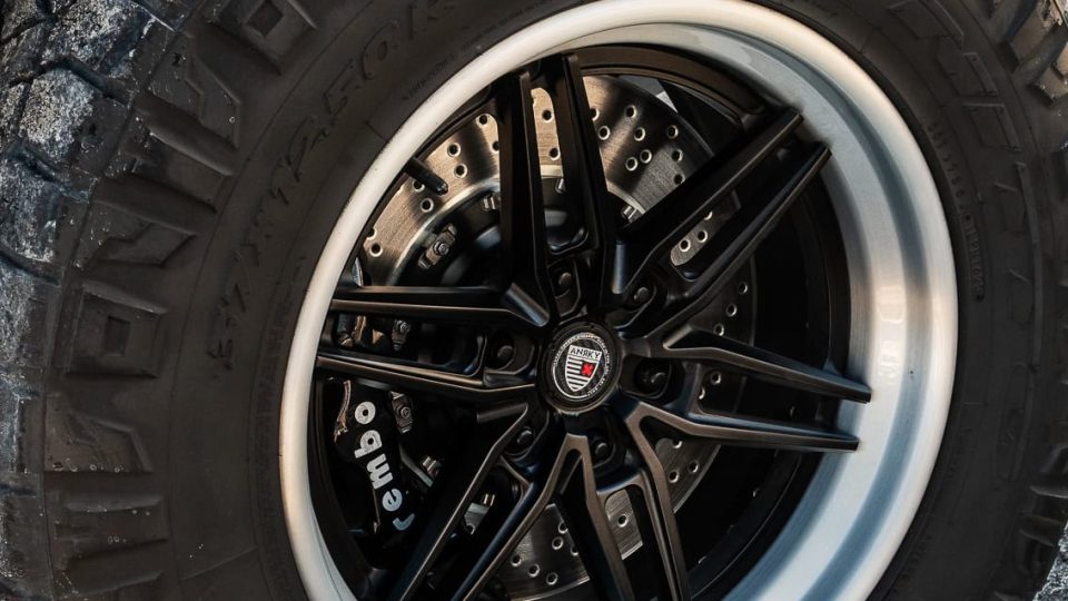 Ford F150 Raptor R | Space White Metallic | on ANRKY AN36 | Satin Black