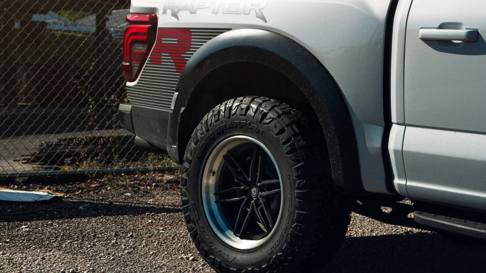 Ford F150 Raptor R | Space White Metallic | on ANRKY AN36 | Satin Black