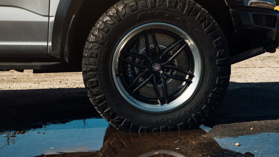 Ford F150 Raptor R | Space White Metallic | on ANRKY AN36 | Satin Black