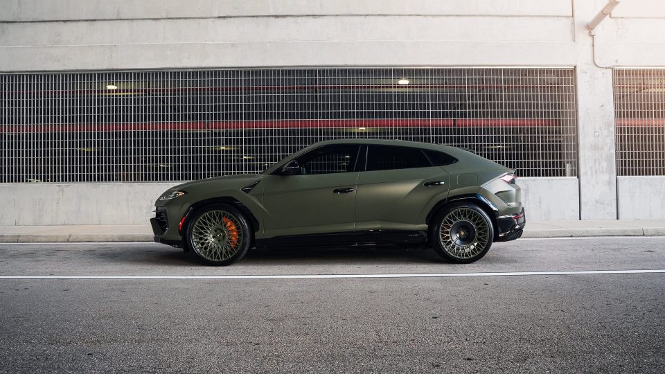 Lamborghini Urus SE | Turbine Verde | on ANRKY RS7.1+ RS7.2 AEROSport | PPG Turbine Verde