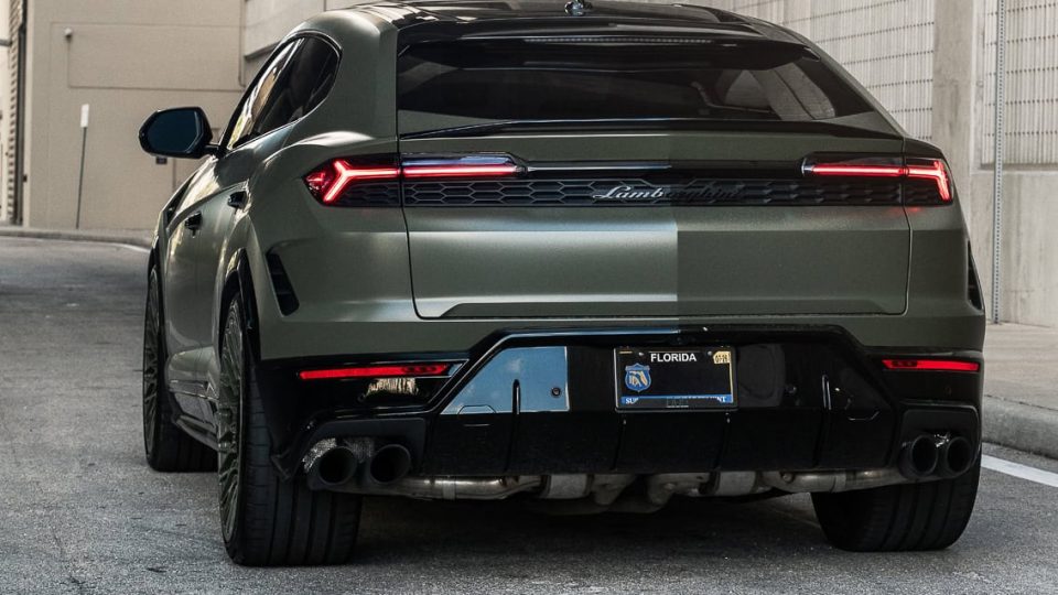 Lamborghini Urus SE | Turbine Verde | on ANRKY RS7.1+ RS7.2 AEROSport | PPG Turbine Verde