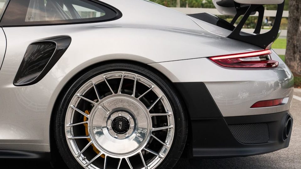 Porsche 991 GT2 RS | GT Silver | on AN10 + AN10 AEROSport | Polished Clear
