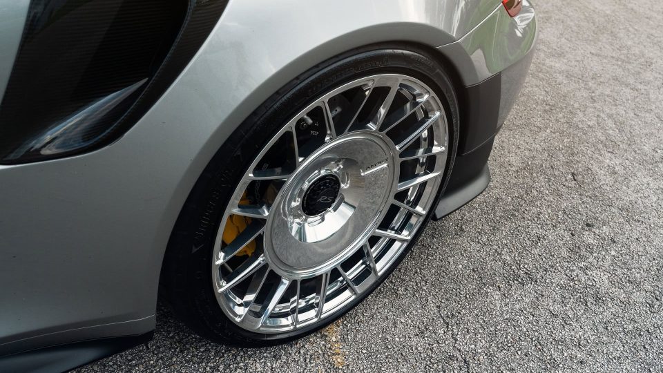 Porsche 991 GT2 RS | GT Silver | on AN10 + AN10 AEROSport | Polished Clear