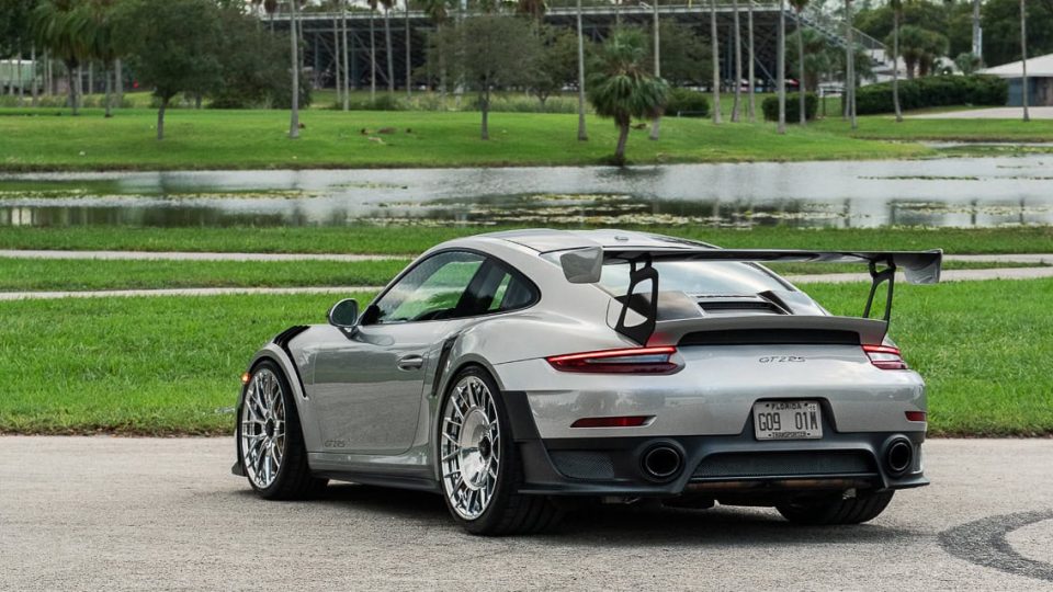Porsche 991 GT2 RS | GT Silver | on AN10 + AN10 AEROSport | Polished Clear