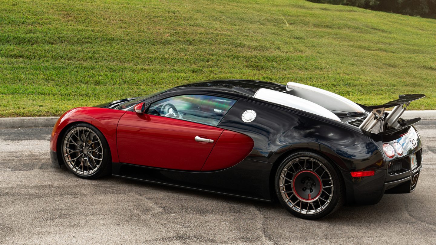 Bugatti Veyron on ANRKY AN10 + AEROSPORT