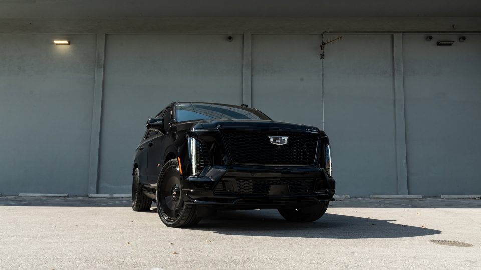 Cadillac Escalade | Black Raven | on Avant Garde AGL93 | Gloss Black