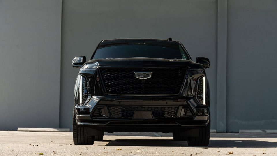 Cadillac Escalade | Black Raven | on Avant Garde AGL93 | Gloss Black