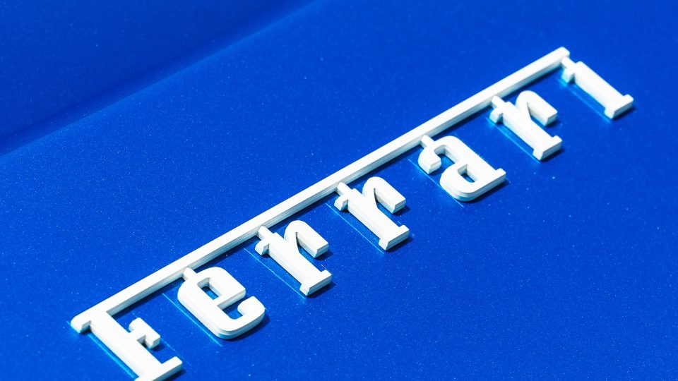 Ferrari 296 GTB | Blue Corsa | on HRE 520M | Polished Clear