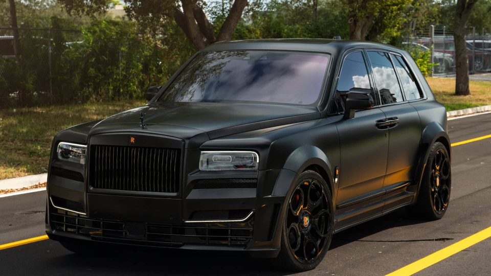 Novitec Cullinan | Diamond Black  | on Avant Garde AGL46 | Gloss Black