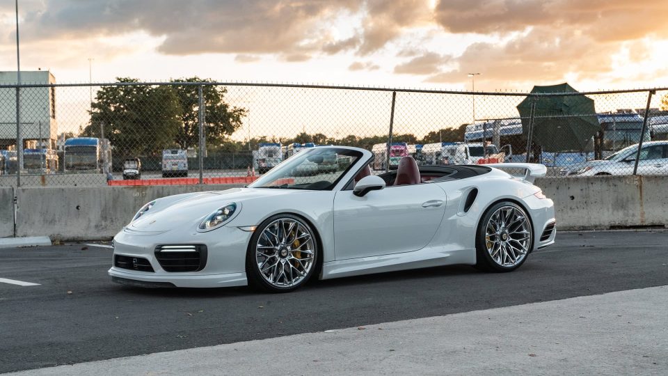 Porsche 991 Turbo S | Carerra White | on HRE P200 | Polished Clear