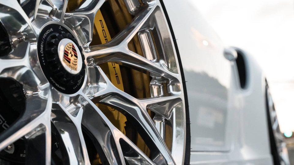 Porsche 991 Turbo S | Carerra White | on HRE P200 | Polished Clear