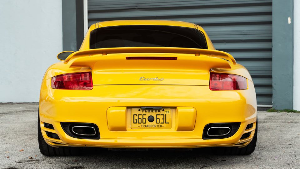 Porsche 997 Turbo | Signal Yellow | on HRE 527 FMR | Satin Charcoal