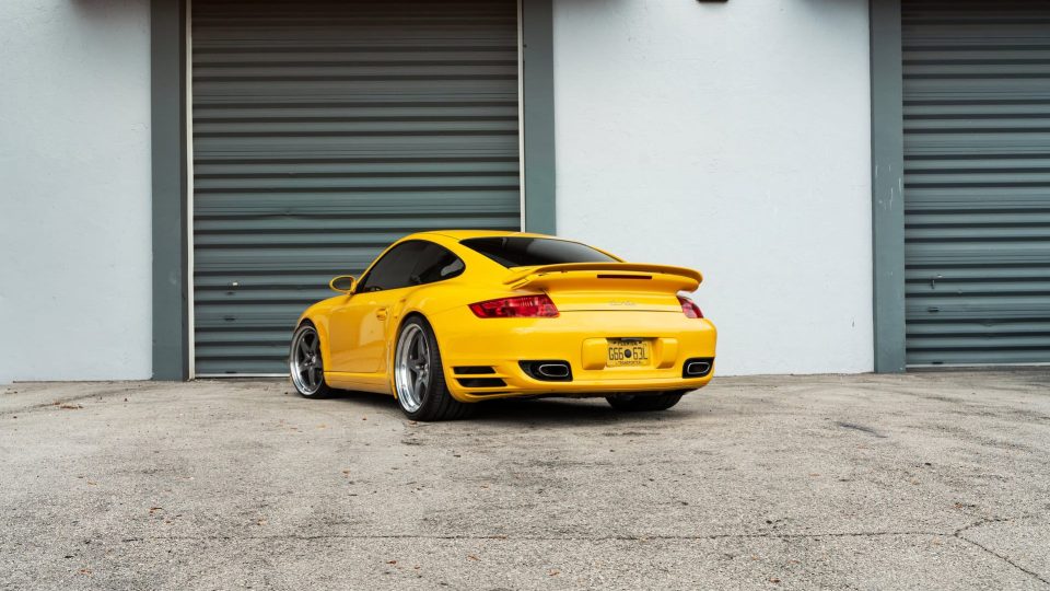 Porsche 997 Turbo | Signal Yellow | on HRE 527 FMR | Satin Charcoal
