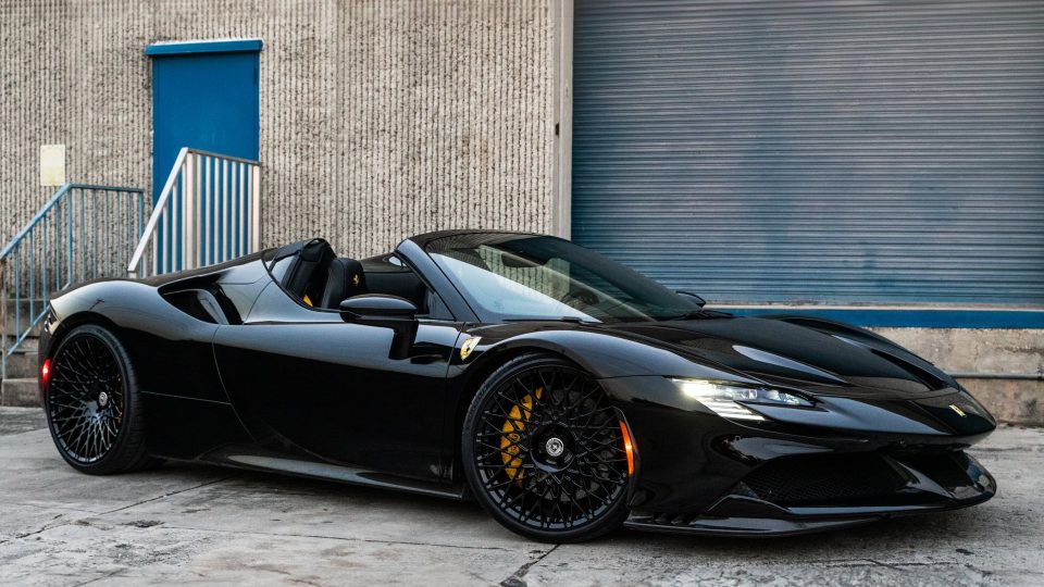 Ferrari SF90 | Nero | on HRE 501M | Gloss Black