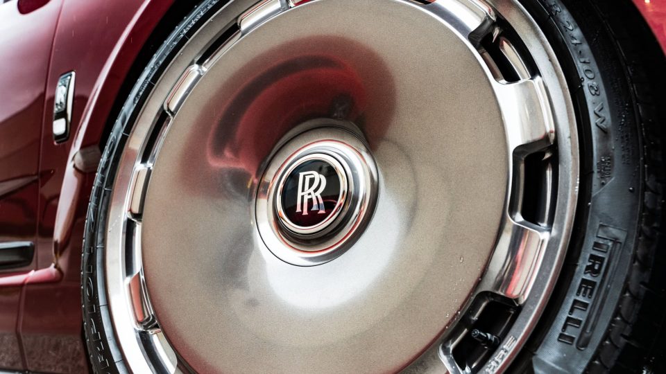 Urban Automitive Cullinan | | on HRE L108M | Polished Dark Clear