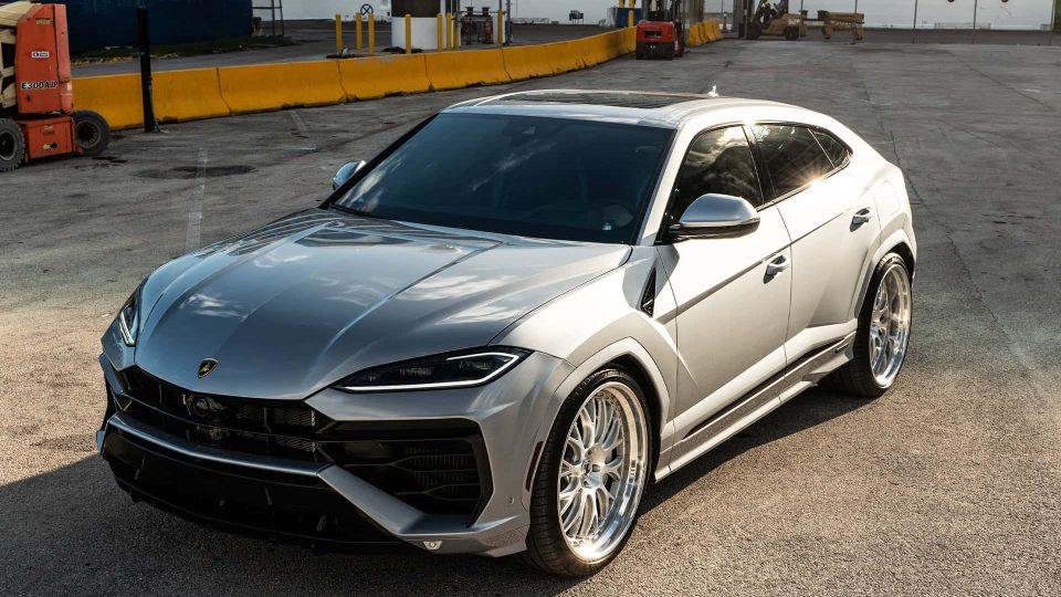 Lamborghini Urus SE | Grigio Nimbus | on 1886 S014 | Brushed Clear 