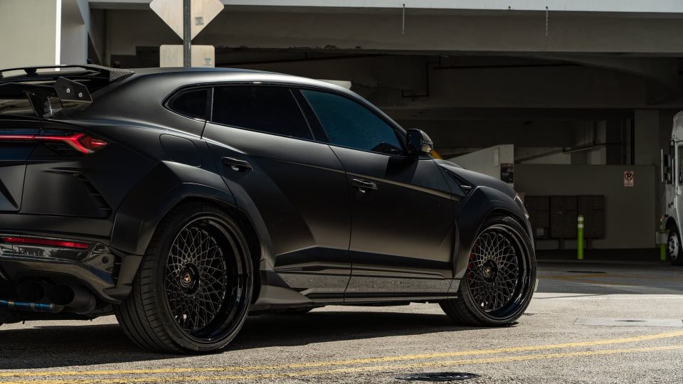 1016 Industries: Urus | Nero Noctis | on 1886 S009 | Satin Black