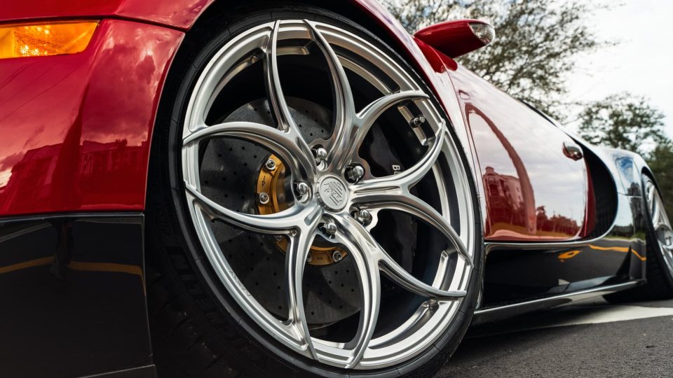 Bugatti Veyron | on ANRKY S1-X0 | Frozen Polished Clear