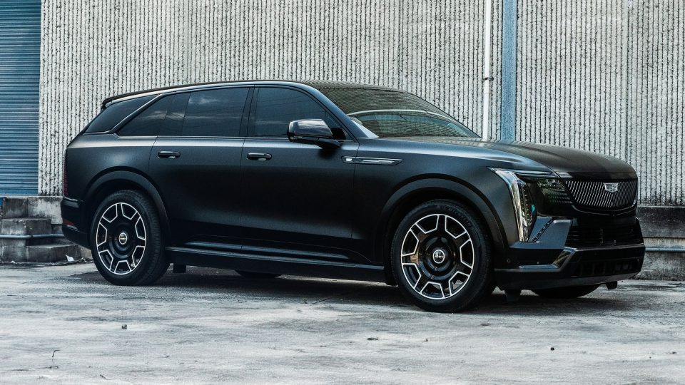 Cadillac Escalade iQ  | | on ANRKY RF-77 | Two Tone: Gloss Black Face + Brushed Windows 
