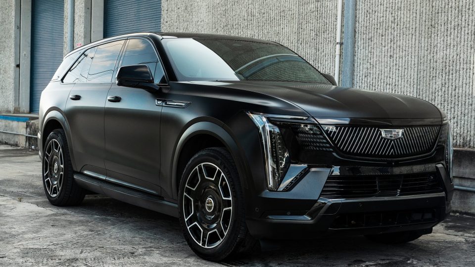 Cadillac Escalade iQ  | | on ANRKY RF-77 | Two Tone: Gloss Black Face + Brushed Windows 