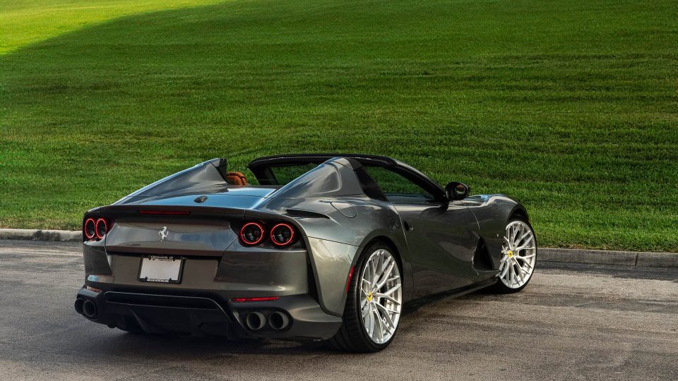 Ferrari 812 | Grigio Silver Stone | on ANRKY AN20 | Brushed Clear