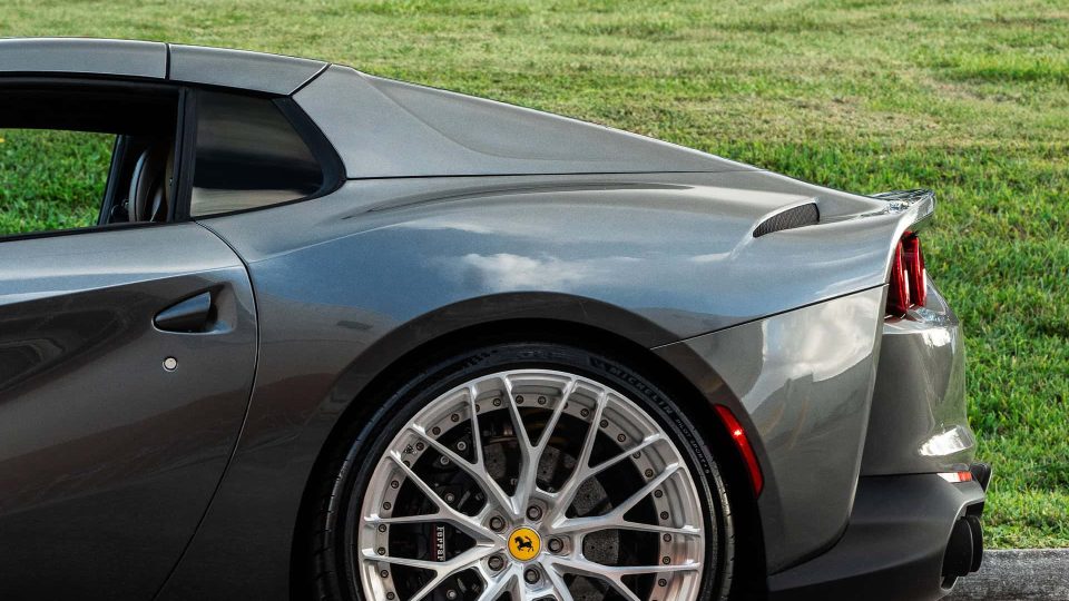 Ferrari 812 | Grigio Silver Stone | on ANRKY AN20 | Brushed Clear