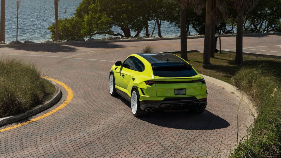 Lamborghini Urus Performante | | on ANRKY AN20 | Gloss White