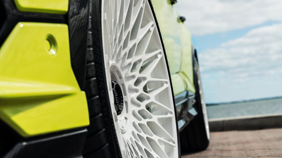 Lamborghini Urus Performante | | on ANRKY AN20 | Gloss White
