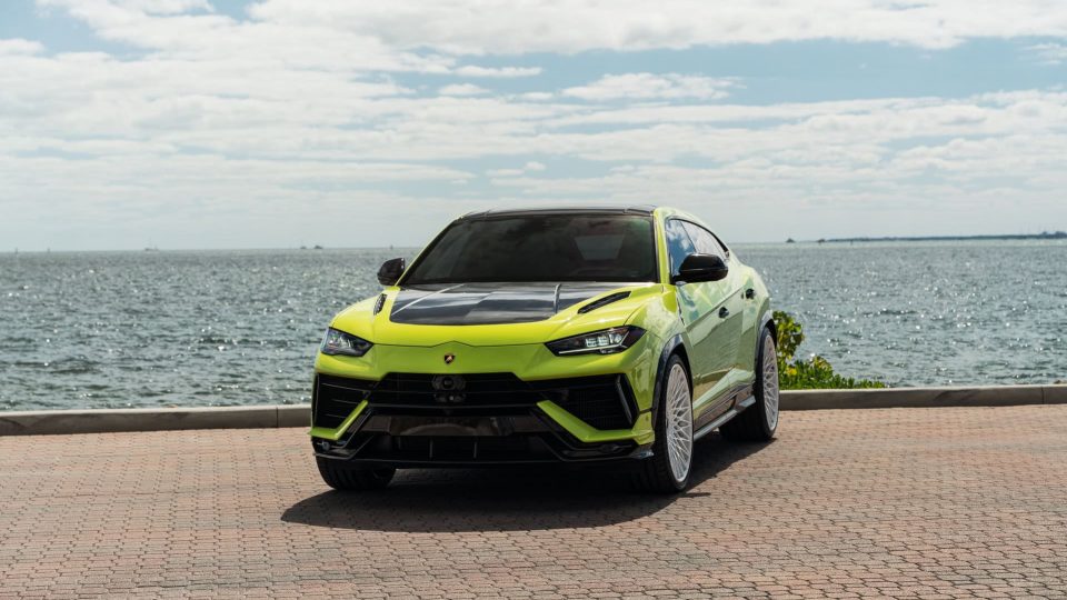 Lamborghini Urus Performante | | on ANRKY AN20 | Gloss White