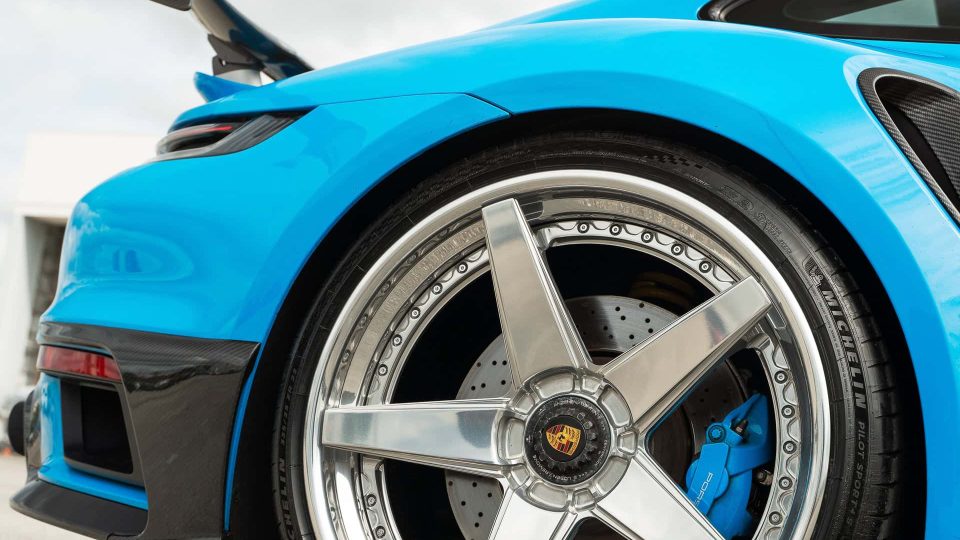 Mansory Porsche 992 | Rivera Blue | on ANRKY RS5.3 | Polished Clear