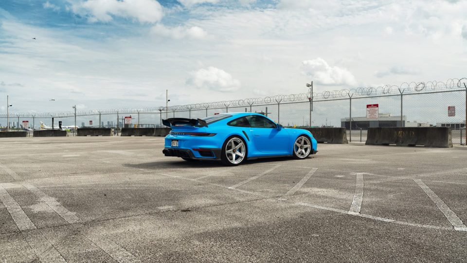 Mansory Porsche 992 | Rivera Blue | on ANRKY RS5.3 | Polished Clear