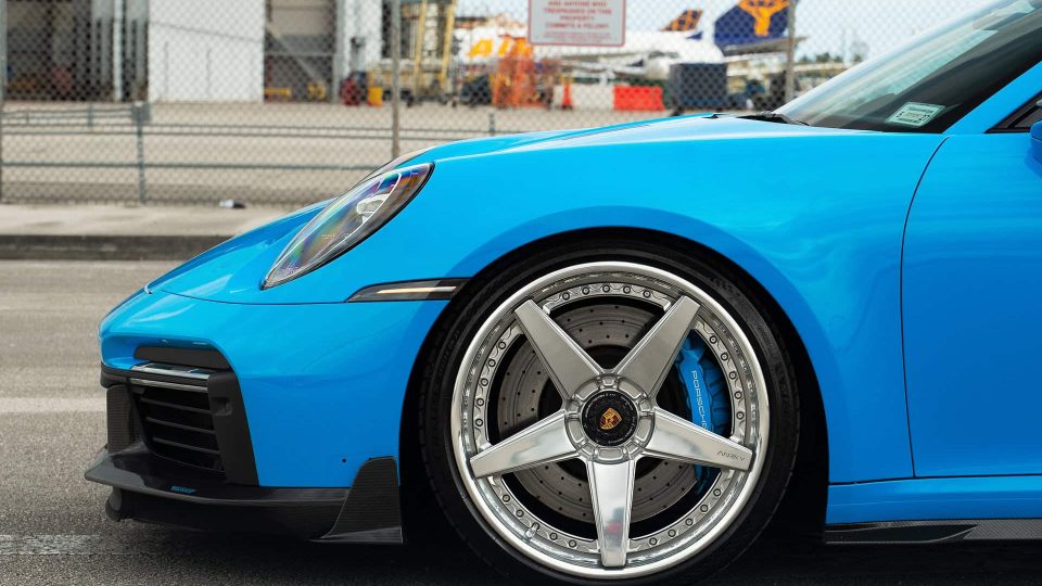 Mansory Porsche 992 | Rivera Blue | on ANRKY RS5.3 | Polished Clear
