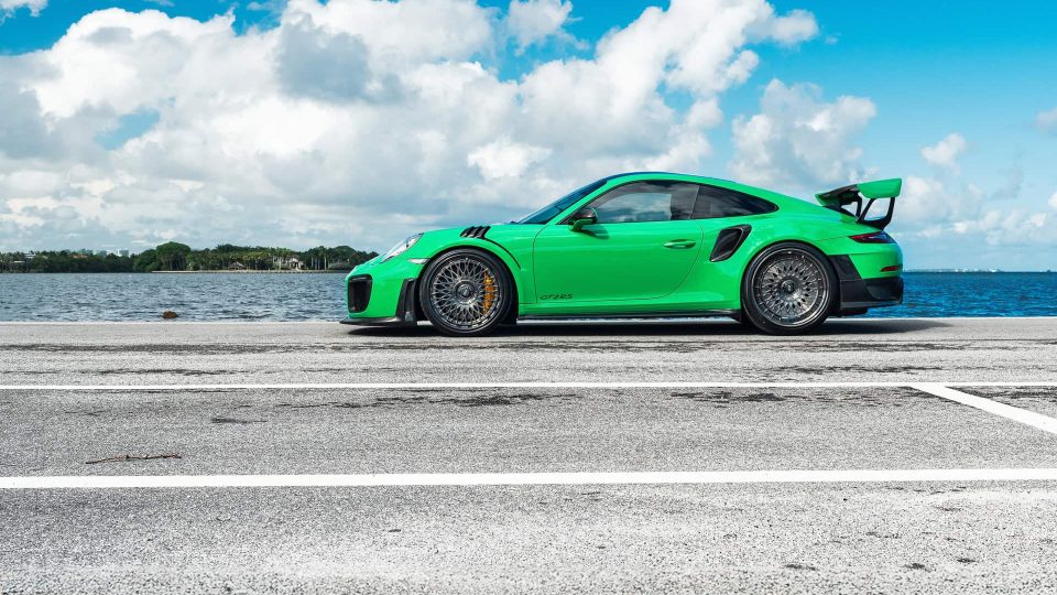 Porsche 991 GT2RS | Lizard Green | on ANRKY RS7.3 + AEROSport | Brushed Smoke