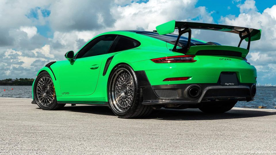 Porsche 991 GT2RS | Lizard Green | on ANRKY RS7.3 + AEROSport | Brushed Smoke
