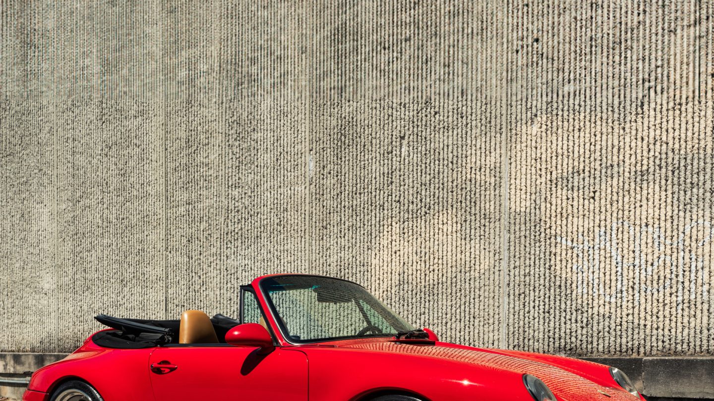 Porsche 993 Carrera Cabriolet on HRE 522