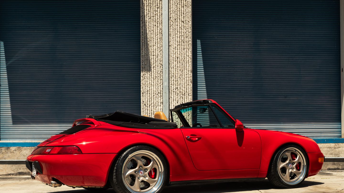 Porsche 993 Carrera Cabriolet on HRE 522
