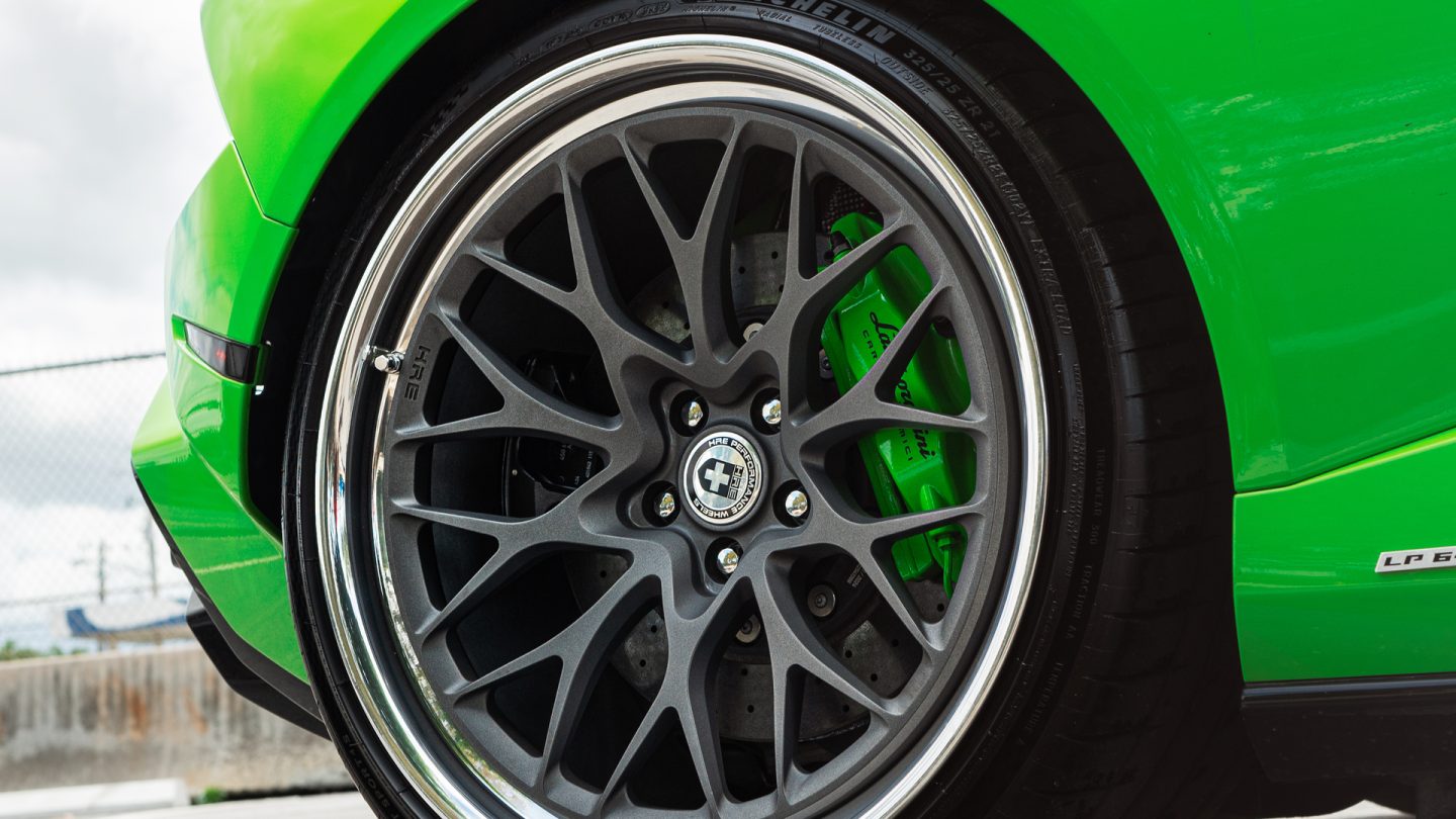 Lamborghini Huracan on HRE 520M