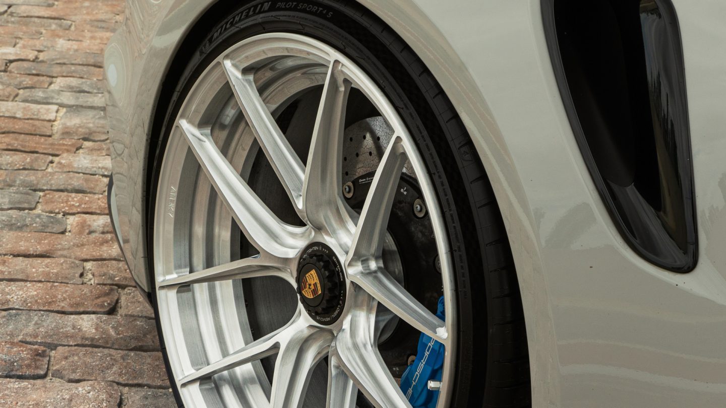 Porsche 992TT-S – XR|Series XR-201