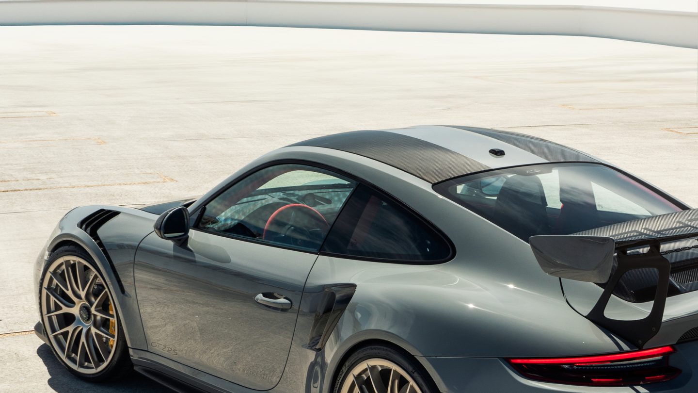 Porsche GT2RS on IPE MFP-01 Wheels