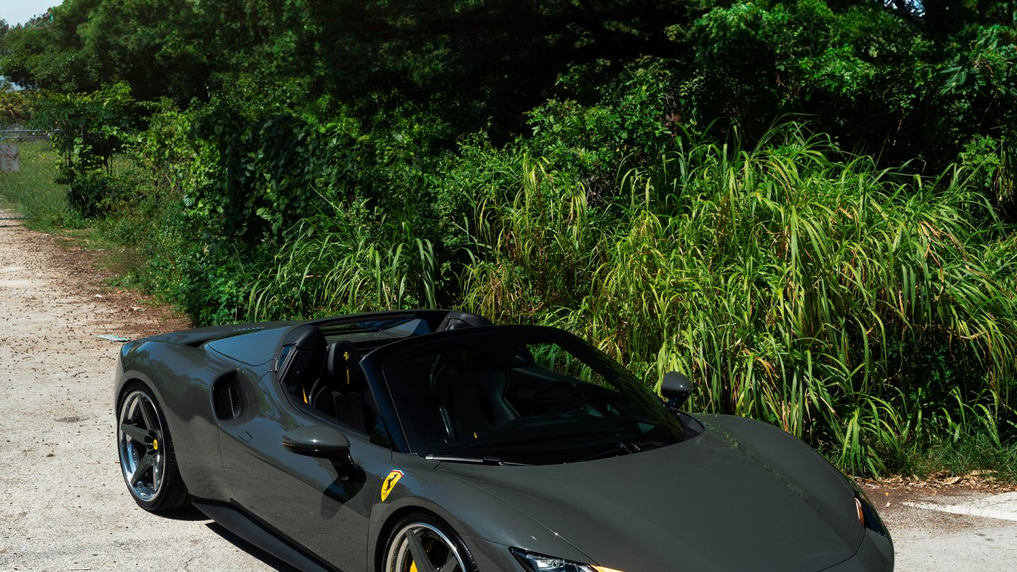 Ferrari 296 GTS on ANRKY RS5.3